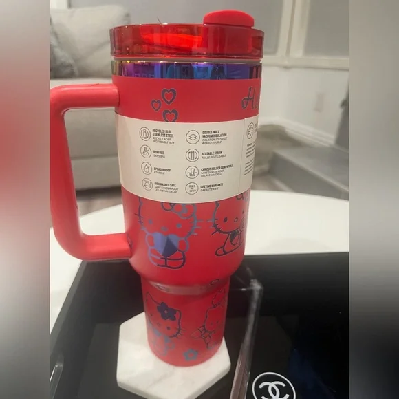 Stanley Red Hello Kitty Tumbler - Picture 4 of 14